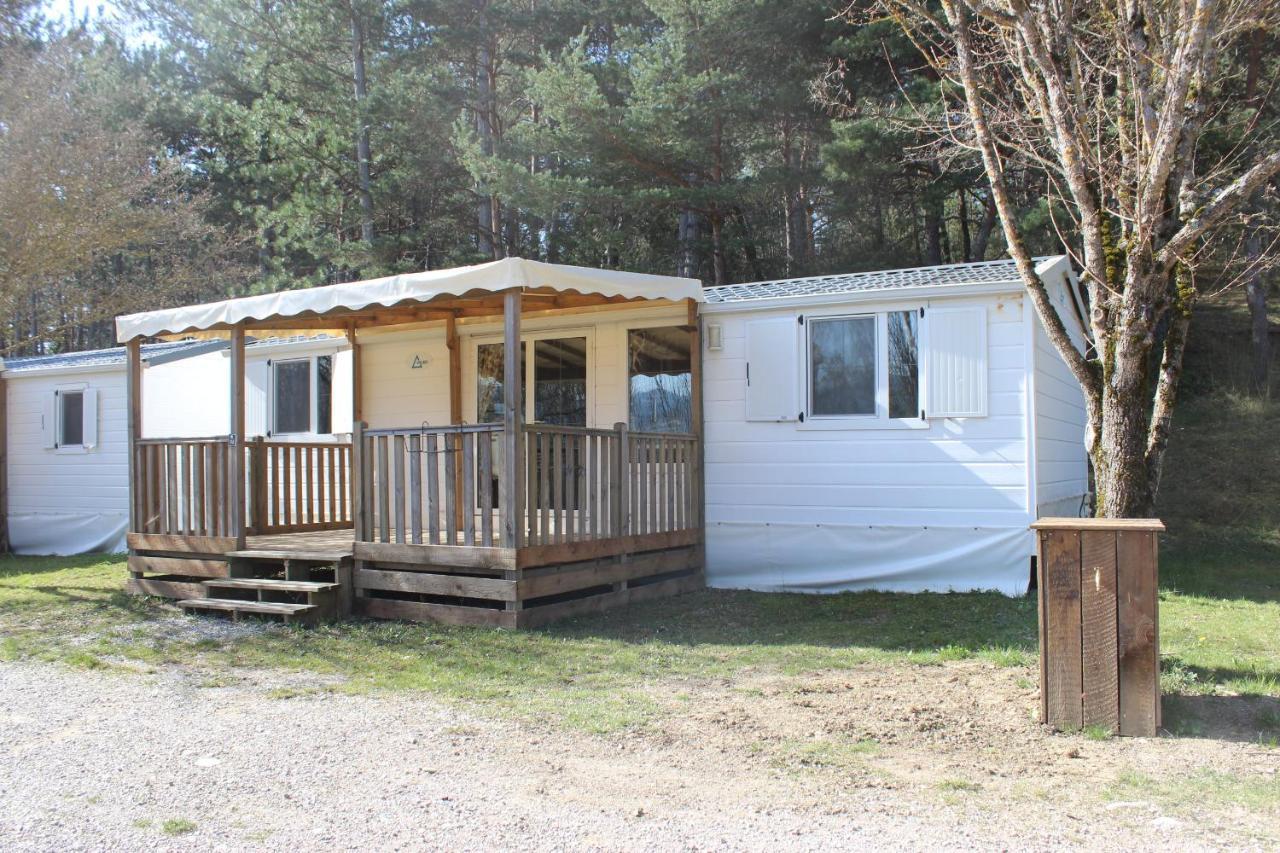 Recoubeau-Jansac Camping Le Couriou מראה חיצוני תמונה