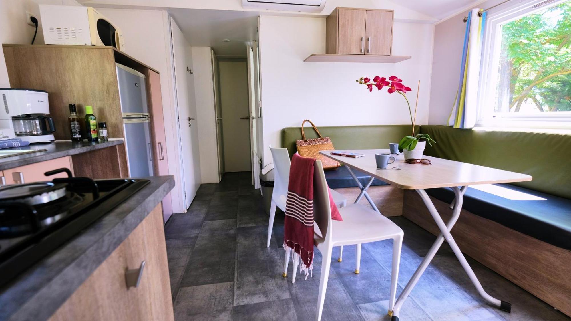 Recoubeau-Jansac Camping Le Couriou מראה חיצוני תמונה