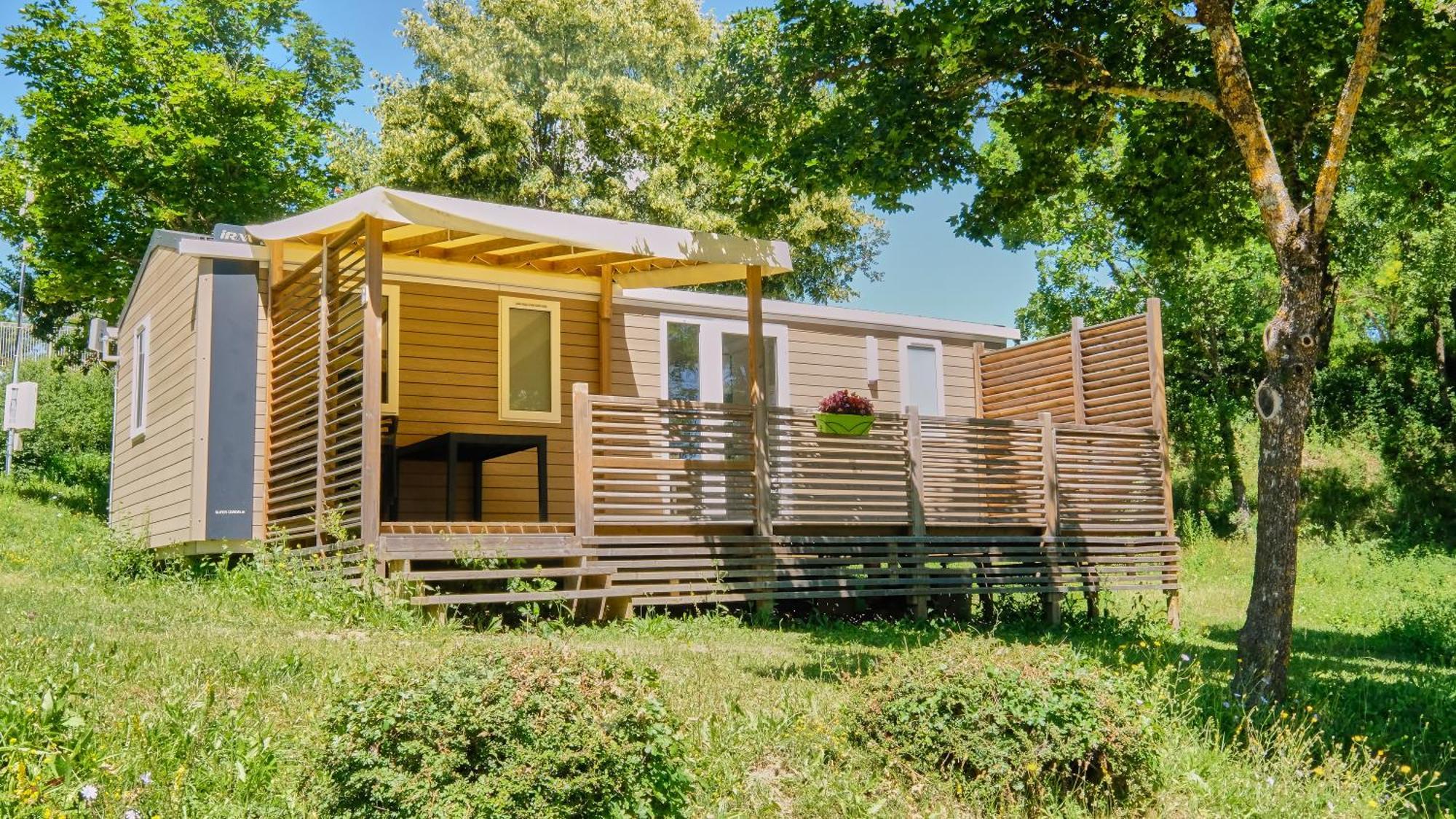 Recoubeau-Jansac Camping Le Couriou מראה חיצוני תמונה